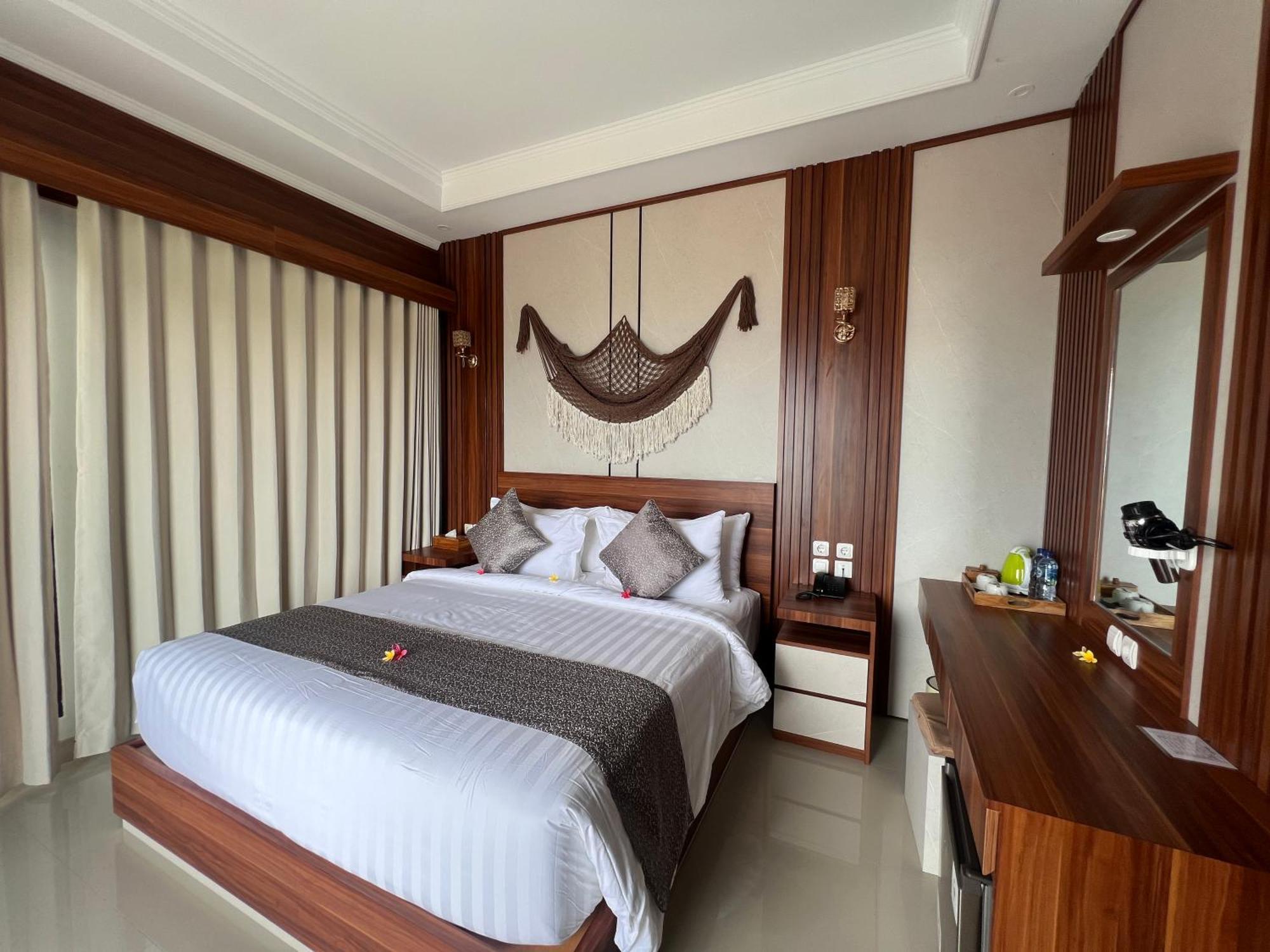 Grand Yuna Hotel Nusa Penida Toyapakeh Bagian luar foto