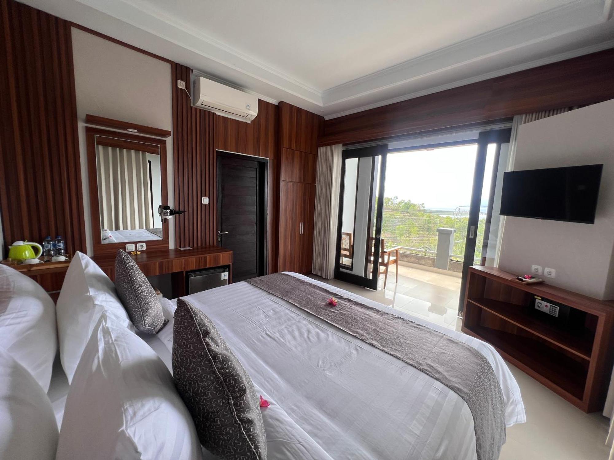 Grand Yuna Hotel Nusa Penida Toyapakeh Bagian luar foto