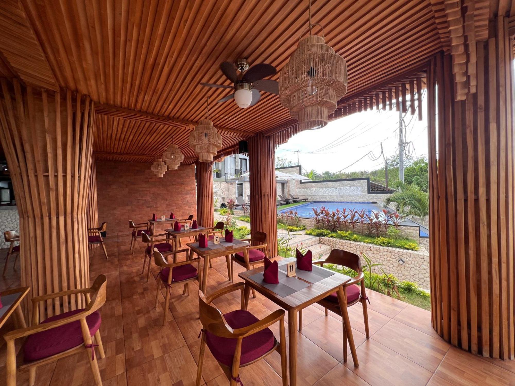 Grand Yuna Hotel Nusa Penida Toyapakeh Bagian luar foto