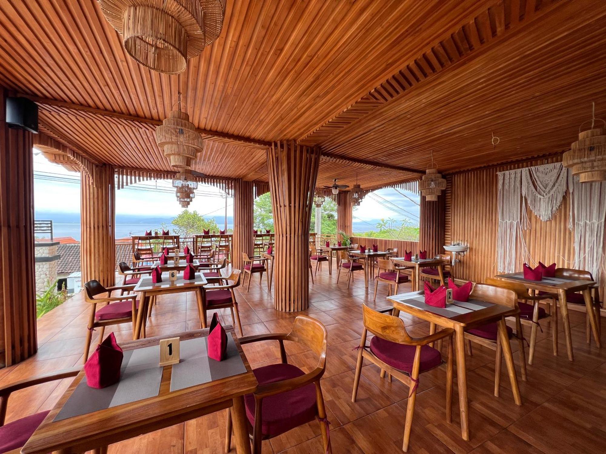 Grand Yuna Hotel Nusa Penida Toyapakeh Bagian luar foto