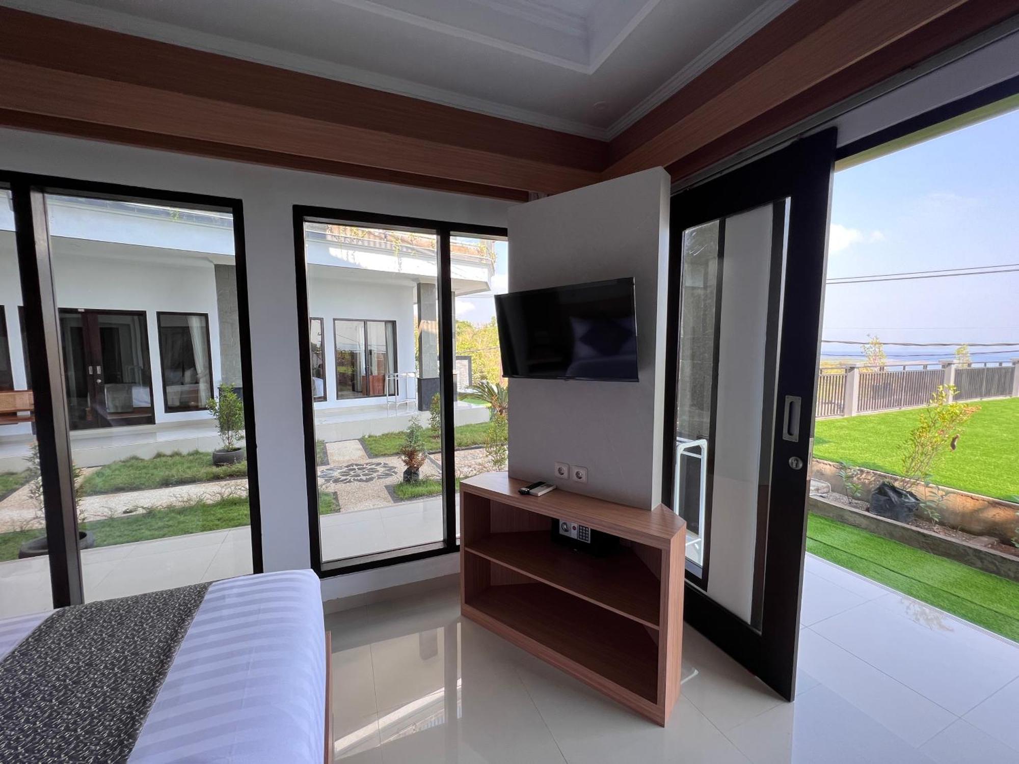 Grand Yuna Hotel Nusa Penida Toyapakeh Bagian luar foto